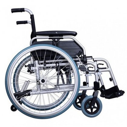 Silla de Ruedas Aluminio Ultraliviana 